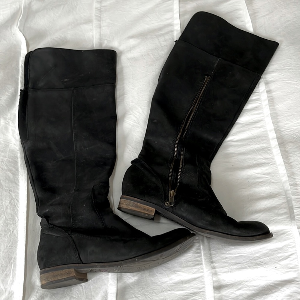Clarks Women’s  Black Leather Full Zip Knee High Riding Boots Sz 6.5